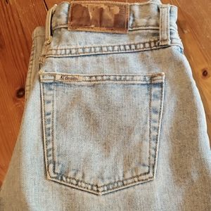 80s AT Denim size 5 jrs high waisted?